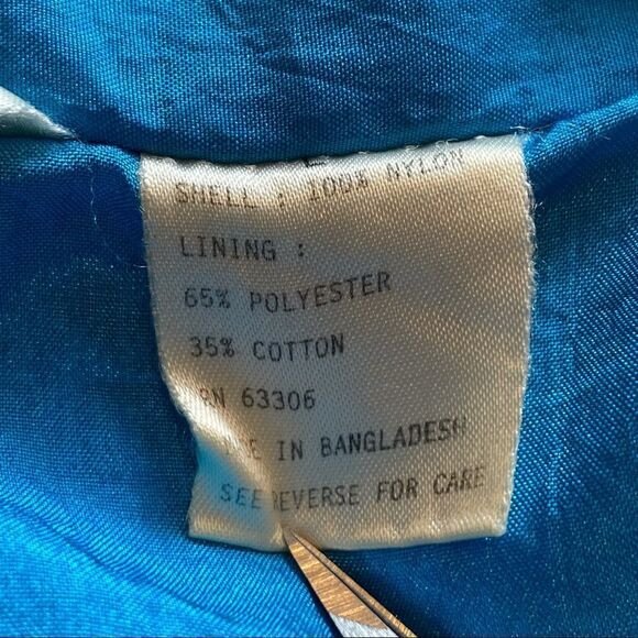 The Finish Line Vintage Wind Breaker Size Large - Picture 4 of 9